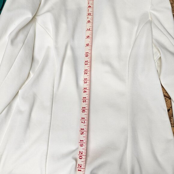 Blazer - Picture 8 of 10